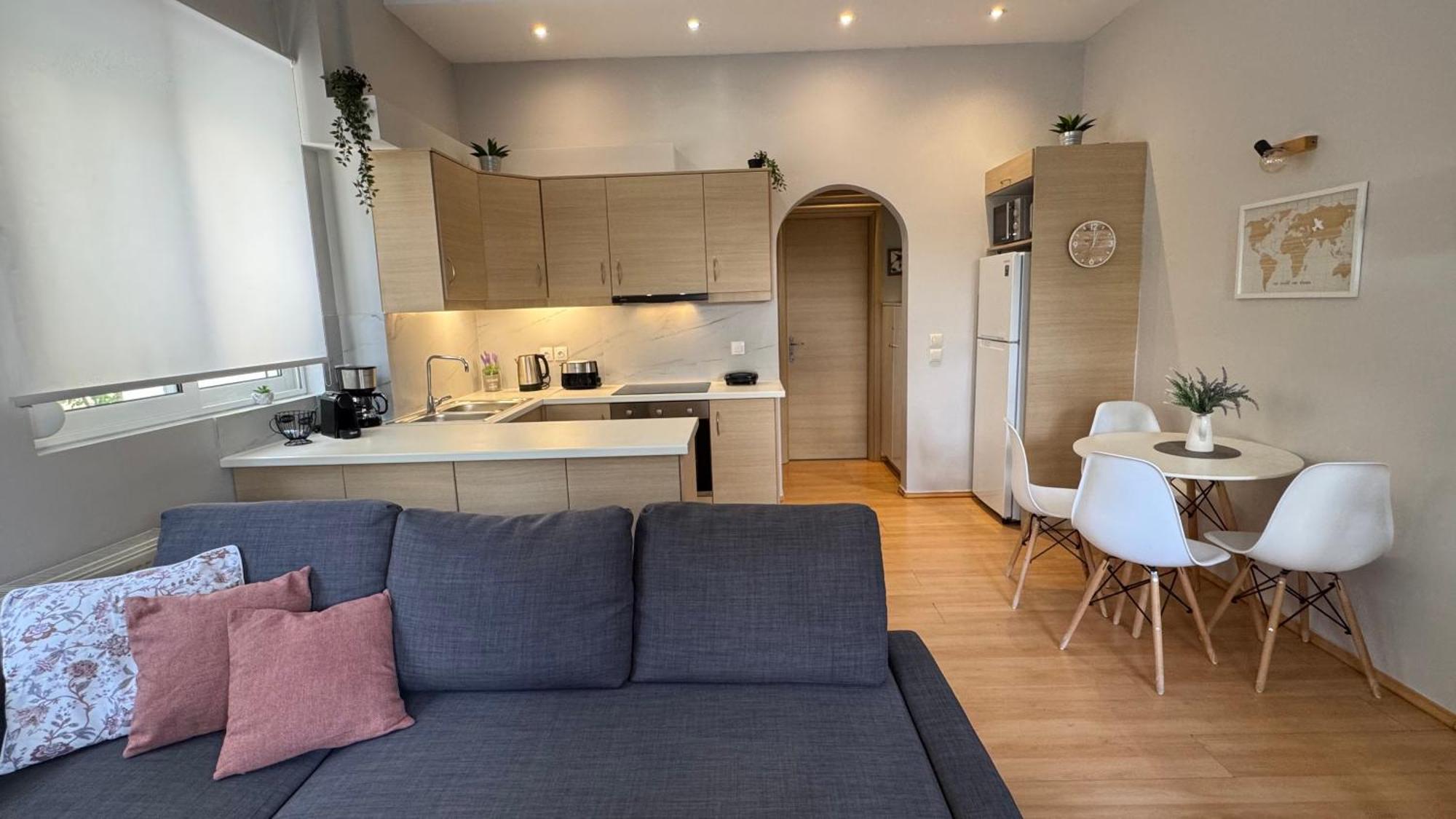 Elegant Glyfada Apartment-Private Garden-Near Metro Athen Exterior foto